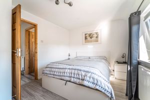 Photo 16- click for photo gallery